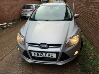 Ford Focus 1.6 TDCi ECOnetic Zetec Euro 5 (s/s) 5dr