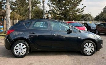 Vauxhall Astra 1.6 16v Exclusiv Auto Euro 5 5dr