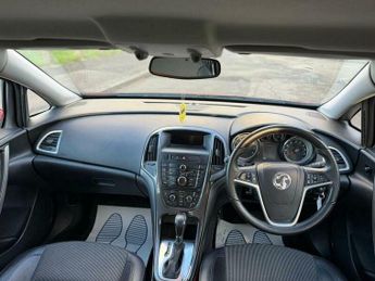 Vauxhall Astra 1.6 16v SE Auto Euro 5 5dr