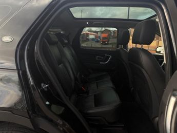 Land Rover Discovery Sport TD4 HSE BLACK