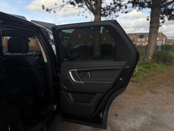 Land Rover Discovery Sport TD4 HSE BLACK