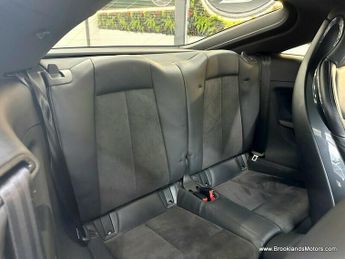 Audi TT 2.0 TFSI QUATTRO S LINE [5X AUDI SERVICES]