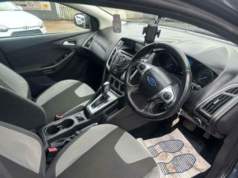 Ford Focus 1.6 Zetec Powershift Euro 5 5dr