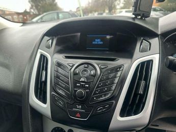 Ford Focus 1.6 Zetec Powershift Euro 5 5dr