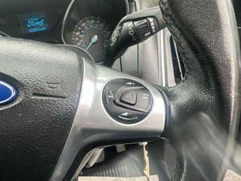 Ford Focus 1.6 Zetec Powershift Euro 5 5dr