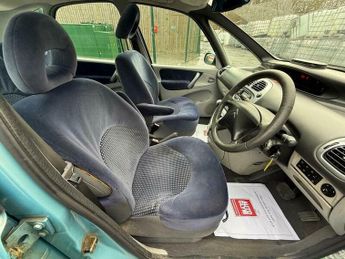 Vauxhall Corsa 2.0i 16V Exclusive 5dr