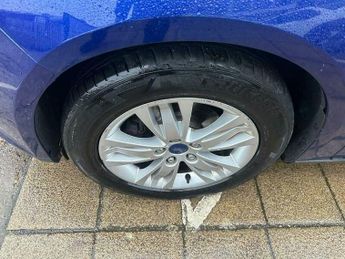 Ford Focus 1.6 Titanium Navigator Powershift Euro 5 5dr