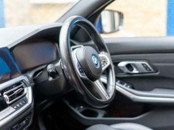BMW 3 SERIES 2.0 330e 12kWh M Sport Touring Auto Euro 6 (s/s) 5dr