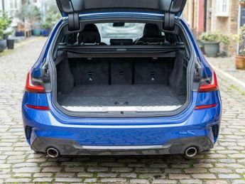 BMW 3 SERIES 2.0 330e 12kWh M Sport Touring Auto Euro 6 (s/s) 5dr