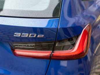 BMW 3 SERIES 2.0 330e 12kWh M Sport Touring Auto Euro 6 (s/s) 5dr