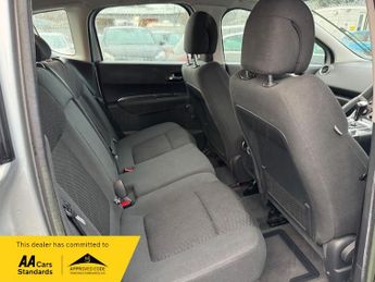 Peugeot 3008 E-HDI ACCESS