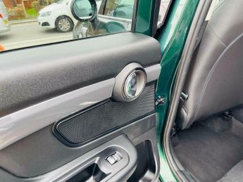 MINI Countryman 1.5 7.6kWh Cooper SE Auto ALL4 Euro 6 (s/s) 5dr