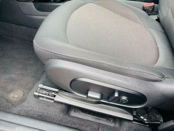 MINI Countryman 1.5 7.6kWh Cooper SE Auto ALL4 Euro 6 (s/s) 5dr