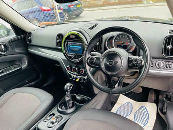 MINI Countryman 1.5 7.6kWh Cooper SE Auto ALL4 Euro 6 (s/s) 5dr