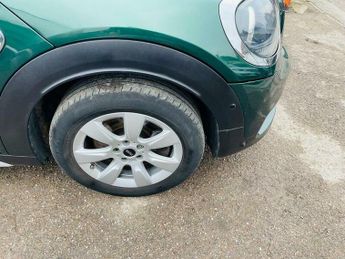 MINI Countryman 1.5 7.6kWh Cooper SE Auto ALL4 Euro 6 (s/s) 5dr
