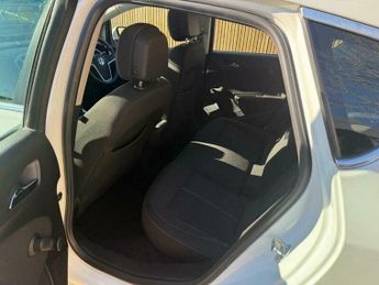 Vauxhall Astra 1.4 16v SRi Euro 5 5dr