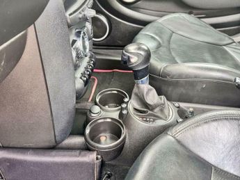 MINI Hatch 1.6 Cooper Steptronic Euro 5 3dr