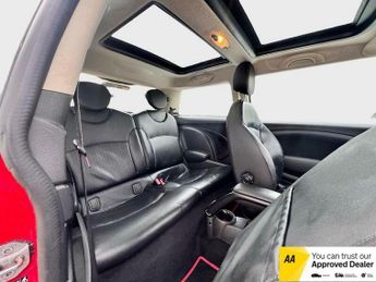 MINI Hatch 1.6 Cooper Steptronic Euro 5 3dr