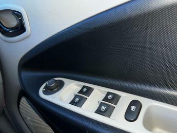 Renault Zoe 22kWh Dynamique Intens Auto 5dr (Battery Lease)