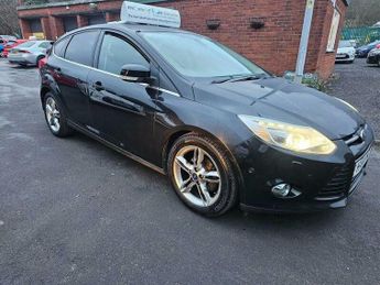 Ford Focus 1.0T EcoBoost Titanium X Euro 5 (s/s) 5dr