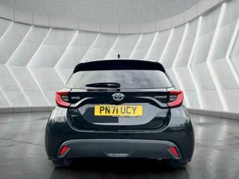 Toyota Yaris 1.5 VVT-h Design E-CVT Euro 6 (s/s) 5dr