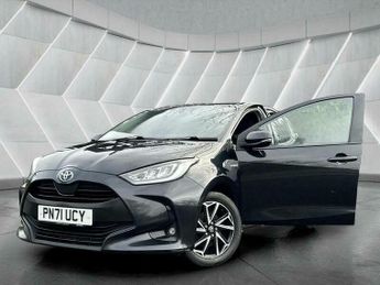 Toyota Yaris 1.5 VVT-h Design E-CVT Euro 6 (s/s) 5dr