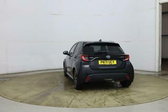 Toyota Yaris 1.5 VVT-h Design E-CVT Euro 6 (s/s) 5dr