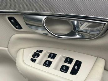 Volvo XC90 2.0 D5 PowerPulse Inscription Auto 4WD Euro 6 (s/s) 5dr