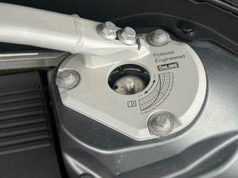 Volvo XC90 2.0 D5 PowerPulse Inscription Auto 4WD Euro 6 (s/s) 5dr