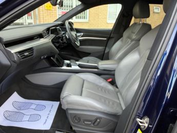 Audi E-TRON QUATTRO S LINE