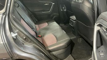 Toyota RAV4 VVT-I DYNAMIC