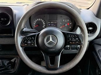 Mercedes-Benz Sprinter 2.1 316 CDI Panel Van 5dr Diesel Manual RWD L2 H2 Euro 6 (s/s) (