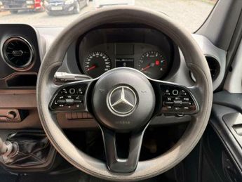 Mercedes-Benz Sprinter 2.1 316 CDI Panel Van 5dr Diesel Manual RWD L2 H2 Euro 6 (s/s) (