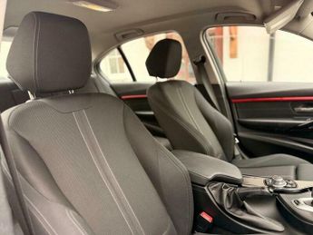 BMW 3 SERIES 2.0 330e 7.6kWh Sport Auto Euro 6 (s/s) 4dr