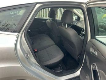 Ford Focus 1.0T EcoBoost Titanium Auto Euro 6 (s/s) 5dr