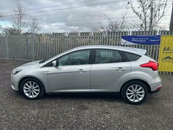 Ford Focus 1.0T EcoBoost Titanium Auto Euro 6 (s/s) 5dr