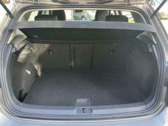 Volkswagen Golf SE TDI BLUEMOTION TECHNOLOGY DSG