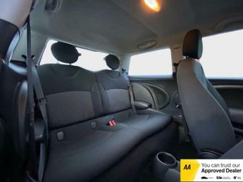 MINI Hatch 1.6 Cooper Steptronic Euro 4 3dr