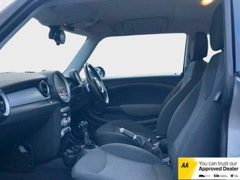 MINI Hatch 1.6 Cooper Steptronic Euro 4 3dr