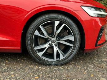 Volvo S60 2.0h T8 Twin Engine 11.6kWh R-Design Plus Auto AWD Euro 6 (s/s) 