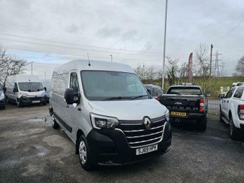 Renault Master 2.3 dCi ENERGY 35 Business+ FWD MWB Medium Roof Euro 6 (s/s) 5dr