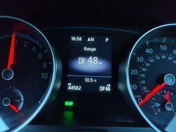 Volkswagen Golf 35.8kWh e-Golf Auto 5dr