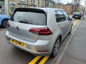 Volkswagen Golf 35.8kWh e-Golf Auto 5dr
