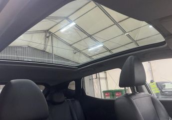 Nissan Qashqai 1.2 DIG-T Tekna XTRON 2WD Euro 6 (s/s) 5dr