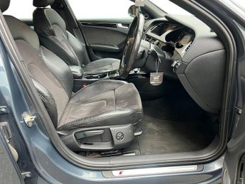 Audi A4 TDI S LINE BLACK EDITION