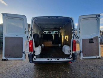 Renault Master 2.2 TD dCi 28 FWD L1 H1 4dr