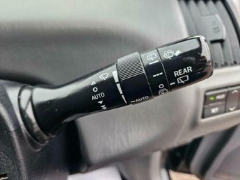 Toyota Prius 1.8 VVT-h T Spirit CVT Euro 5 (s/s) 5dr