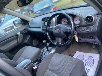 Toyota RAV4 2.0 VVT-i XT-R 4WD 5dr