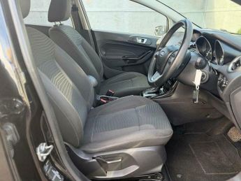 Ford Fiesta 1.0T EcoBoost Titanium Powershift Euro 5 5dr