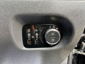 Vauxhall Corsa SXI AC